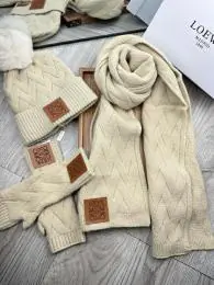 loewe hat and echapres and glove set s_1255577